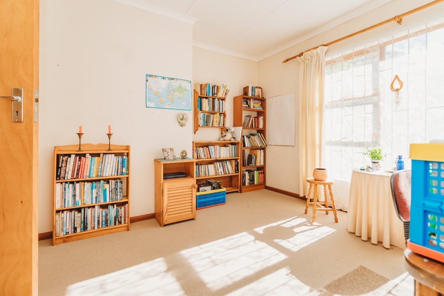 2 Bedroom Property for Sale in Denneoord Western Cape
